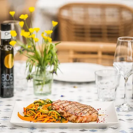 Ponte Porton Dining & 4*