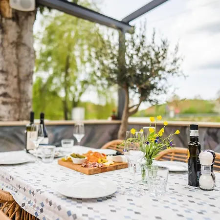 Ponte Porton Dining & Отель типа 