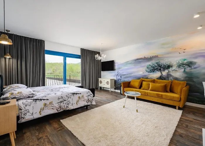 Ponte Porton Dining &