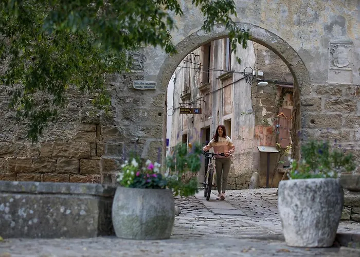 Ponte Porton Dining & Bed & Breakfast Grožnjan